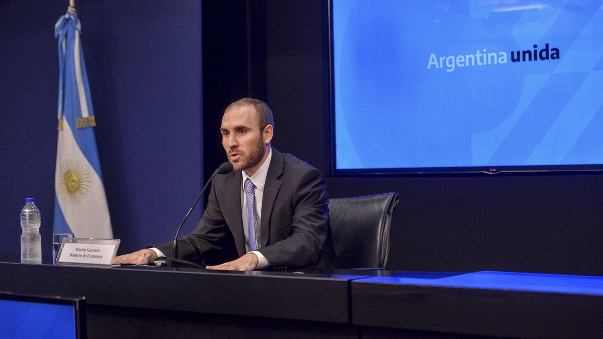 Guzmán dijo estar dispuesto a escuchar contraofertas de bonistas