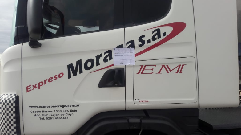 Advierten que el municipio de Aimogasta precinta camiones con los choferes adentro