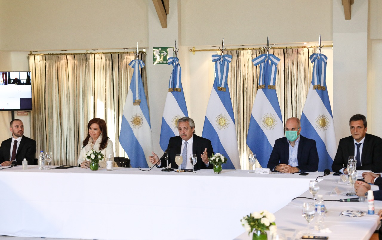La mayoría de los encuestados está a favor de las medidas económicas del gobierno nacional