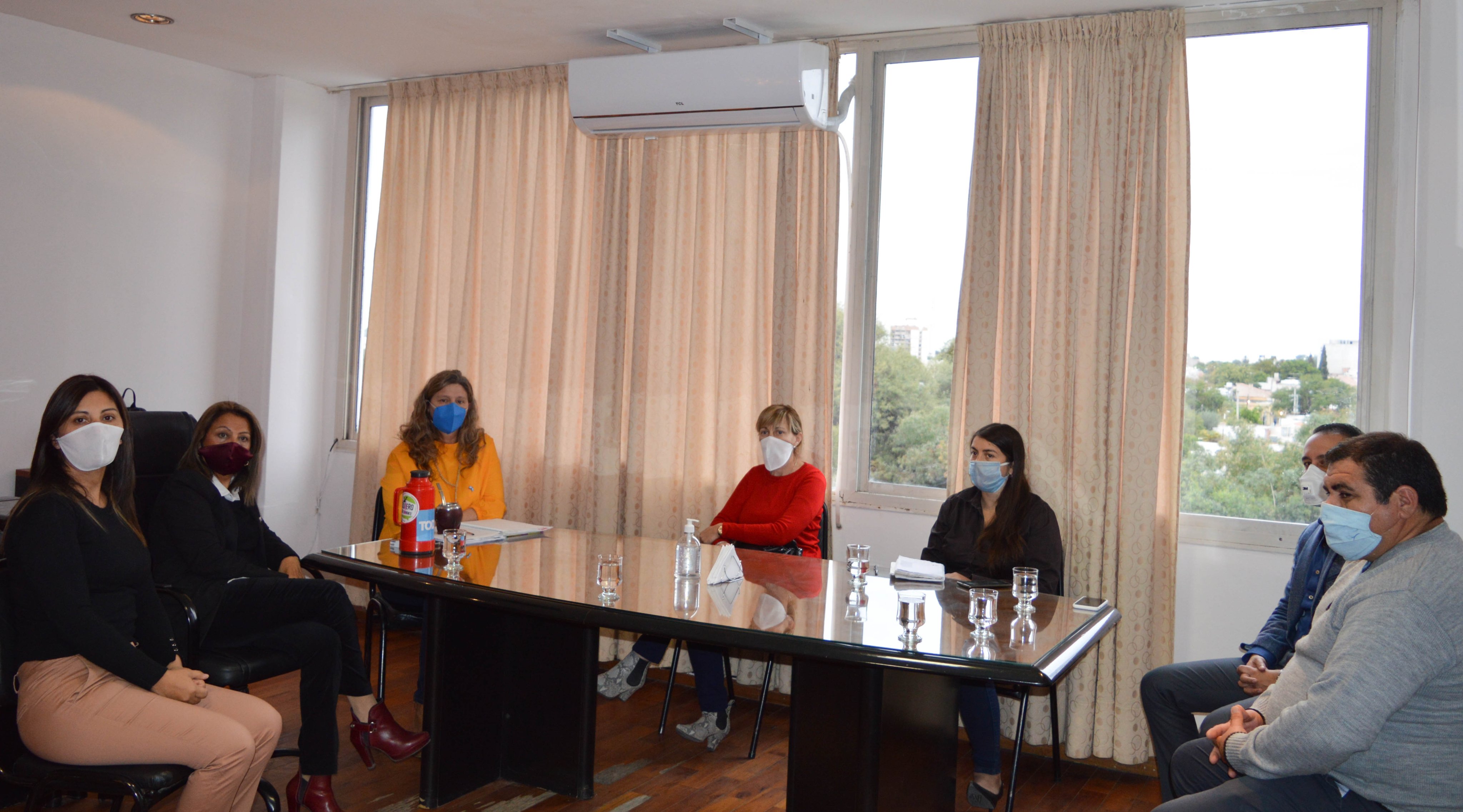 Compran frazadas y estufas para familias de escasos recursos por casi $2 millones
