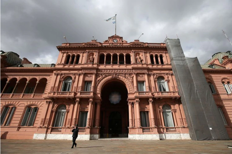 El déficit se incrementó en $171.500 millones en cuatro meses