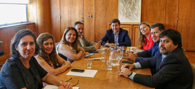 Un ingreso base e infraestructura en 4.000 barrios populares, el plan de salida de la pandemia