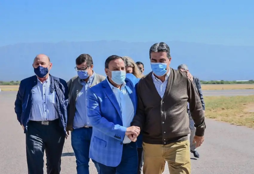Capitanich: “Si el Presidente va por la reelección ningún representante del espacio debería competir”