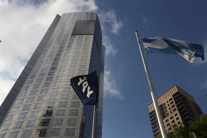 Fallo catastrófico por YPF: Argentina deberá pagar US$ 16.000 millones por la expropiación