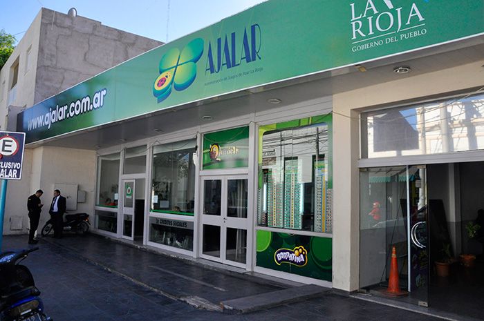 AJALAR y Municipalidad de La Rioja en tensión por aumento de tasa a casinos
